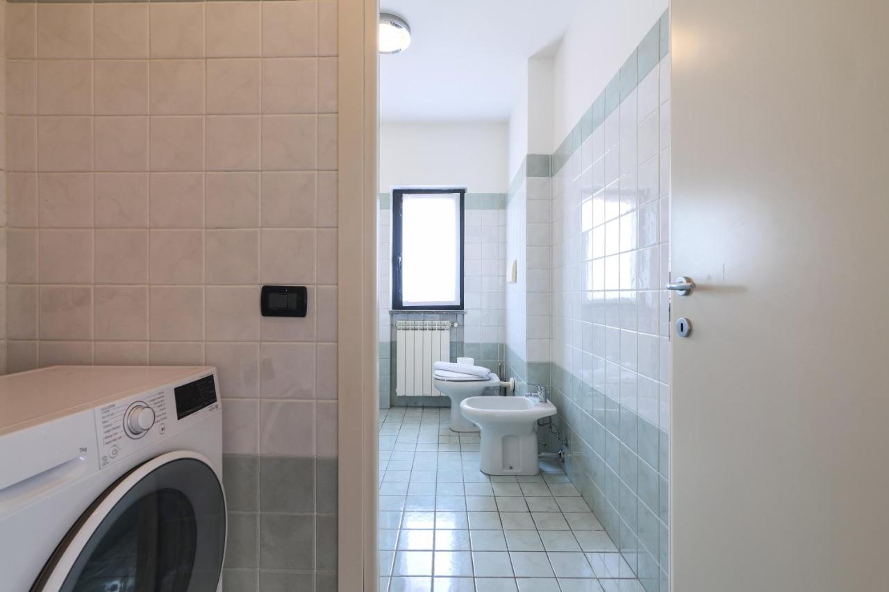 Apartmán Primopiano - Euclide Milán Exteriér fotografie