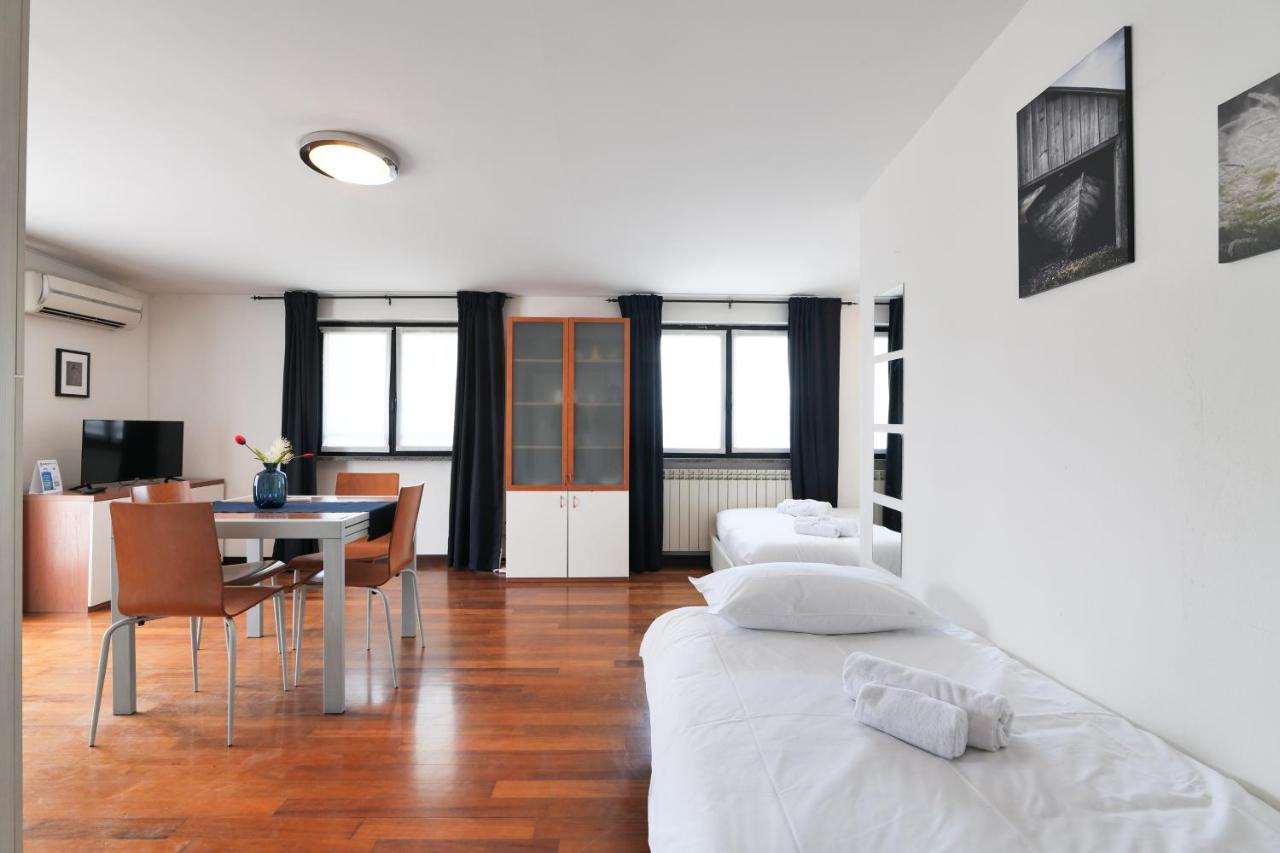 Apartmán Primopiano - Euclide Milán Exteriér fotografie